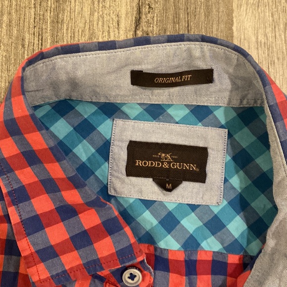 Rodd & Gunn short sleeve button down - Picture 2 of 3